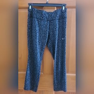 Nike Women's Dri-Fit Drawstring Crop Leggings Size Small Black/White